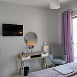 Nini's House Superior - 100m From Town Center Διαμέρισμα *