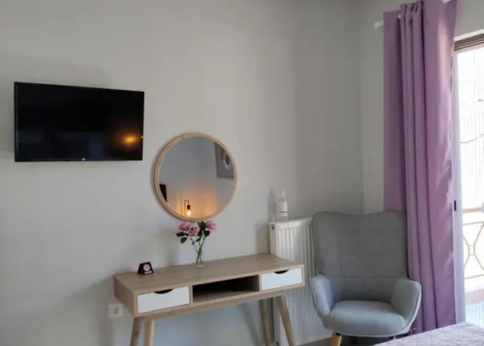 Nini's House Superior - 100m From Town Center Apartment *